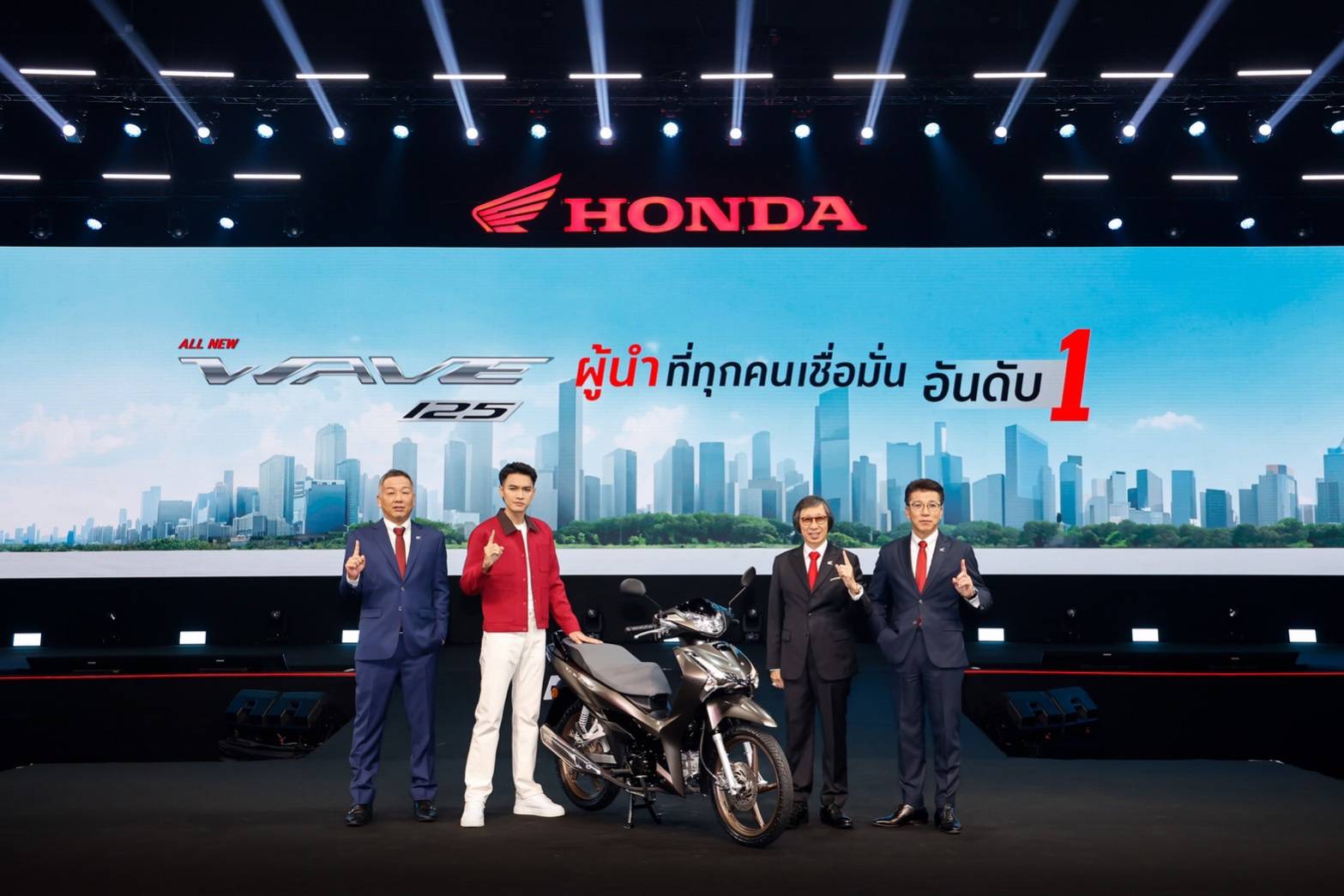 ไทยฮอนด้า จัดแถลงข่าวเปิดตัวรถจักรยานยนต์ 2 รุ่นใหม่ พร้อมเผยทิศทางธุรกิจครึ่งปีหลัง 2568