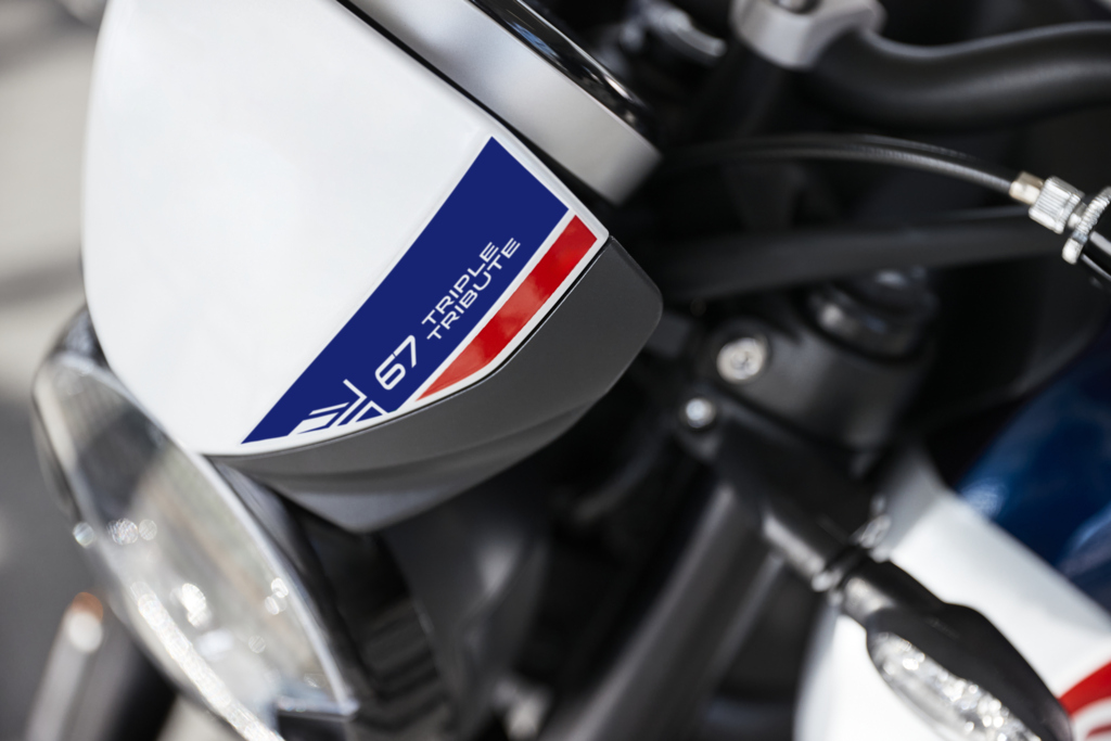 ไทรอัมพ์ มอเตอร์ไซเคิลส์ เปิดตัวรถจักรยานยนต์ TRIDENT 660 รุ่นพิเศษ
ที่มาพร้อมกราฟิกสมัยใหม่ที่ได้รับแรงบันดาลใจจากไทรเดนท์อันโด่งดังทั่วโลก