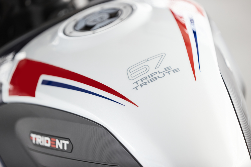 ไทรอัมพ์ มอเตอร์ไซเคิลส์ เปิดตัวรถจักรยานยนต์ TRIDENT 660 รุ่นพิเศษ
ที่มาพร้อมกราฟิกสมัยใหม่ที่ได้รับแรงบันดาลใจจากไทรเดนท์อันโด่งดังทั่วโลก
