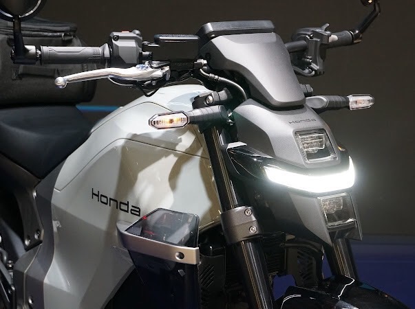 รถจักรยานยนต์ฮอนด้า เผยโฉม Honda WN7 จักรยานยนต์ไฟฟ้ารุ่นแรก ที่งาน EICMA 2025